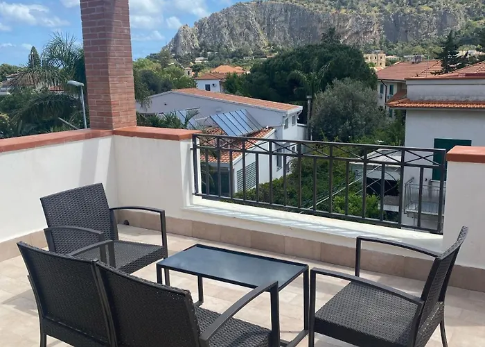 Mondello Twentytwo House